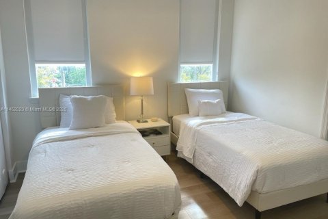 Copropriété à louer à Hallandale Beach, Floride: 3 chambres, 139.35 m2 № 1811616 - photo 16