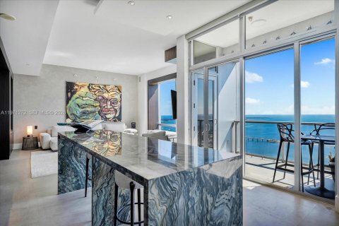 Copropriété à vendre à Miami, Floride: 3 chambres, 320.42 m2 № 2033956 - photo 6