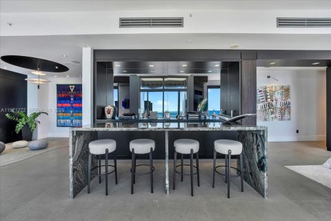 Copropriété à vendre à Miami, Floride: 3 chambres, 320.42 m2 № 2033956 - photo 5