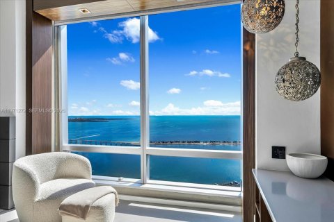 Copropriété à vendre à Miami, Floride: 3 chambres, 320.42 m2 № 2033956 - photo 9