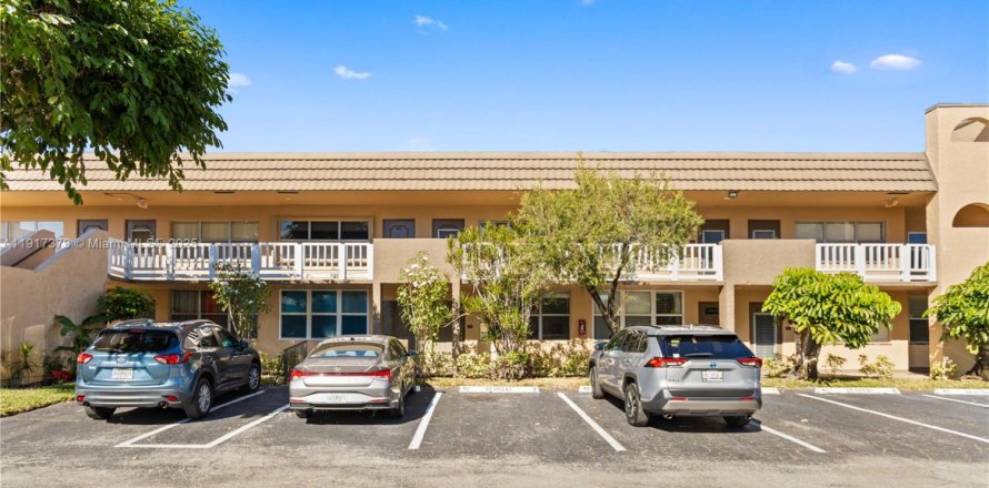 Condo in Sunrise, Florida, 1 bedroom  № 1973383