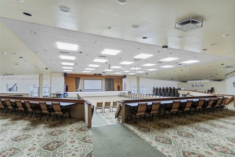 Condo in Sunrise, Florida, 1 bedroom  № 1973383 - photo 8