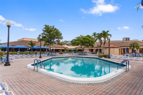 Condo in Sunrise, Florida, 1 bedroom  № 1973383 - photo 9