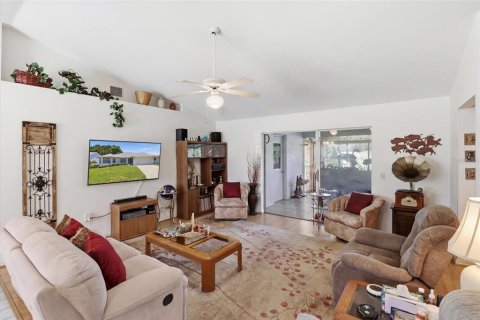 Casa en venta en Beverly Hills, Florida, 3 dormitorios, 156.73 m2 № 2259316 - foto 9