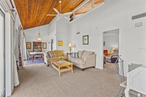 Copropriété à vendre à Sarasota, Floride: 2 chambres, 113.43 m2 № 2129580 - photo 8