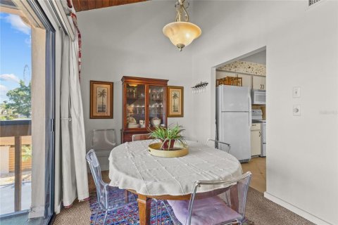 Copropriété à vendre à Sarasota, Floride: 2 chambres, 113.43 m2 № 2129580 - photo 13
