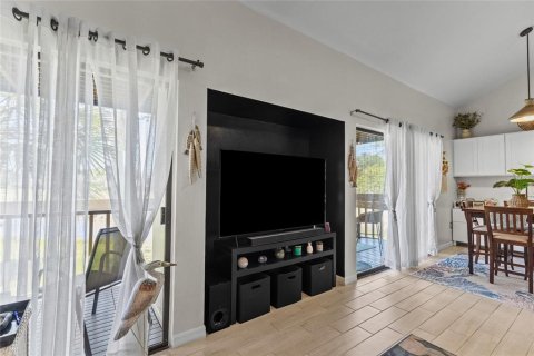 Copropriété à vendre à Sarasota, Floride: 2 chambres, 113.43 m2 № 2129580 - photo 12