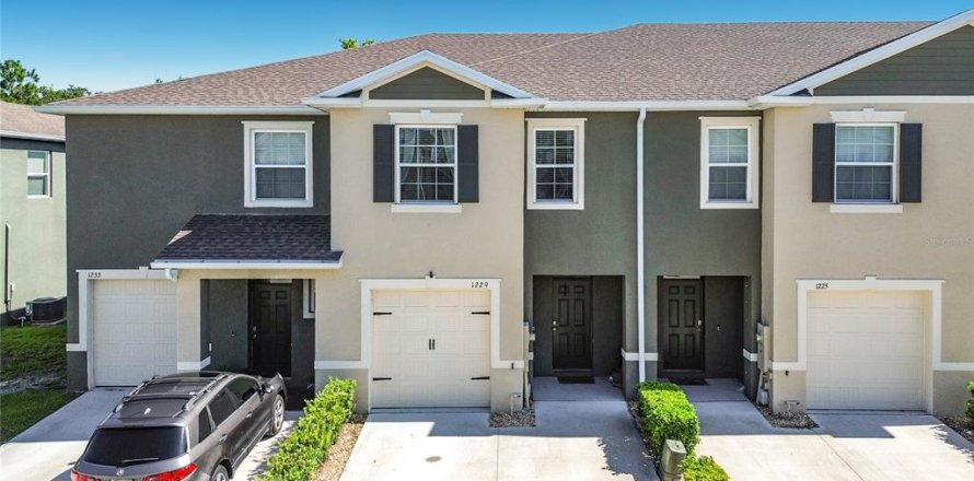 Touwnhouse à Davenport, Floride 3 chambres, 157.19 m2 № 2151023