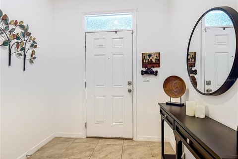 Touwnhouse à vendre à Davenport, Floride: 3 chambres, 157.19 m2 № 2151023 - photo 3