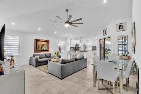 Condominio en venta en Boca Raton, Florida, 2 dormitorios, 122.54 m2 № 2077509 - foto 10