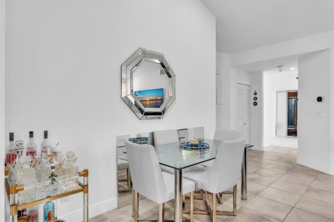 Condominio en venta en Boca Raton, Florida, 2 dormitorios, 122.54 m2 № 2077509 - foto 17