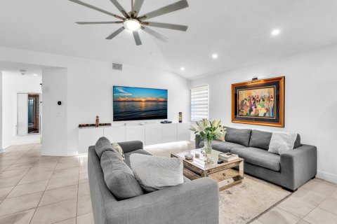 Condominio en venta en Boca Raton, Florida, 2 dormitorios, 122.54 m2 № 2077509 - foto 13