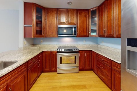 House in Venice, Florida 3 bedrooms, 178.56 sq.m. № 2279912 - photo 7