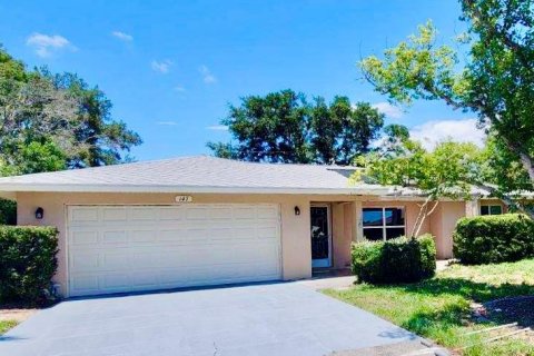 House in Venice, Florida 3 bedrooms, 178.56 sq.m. № 2279912