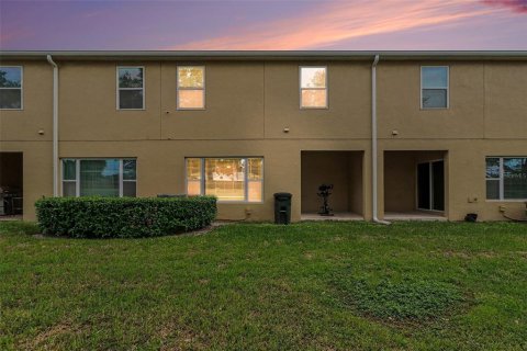 Townhouse in Kissimmee, Florida 4 bedrooms, 179.77 sq.m. № 2094006 - photo 3