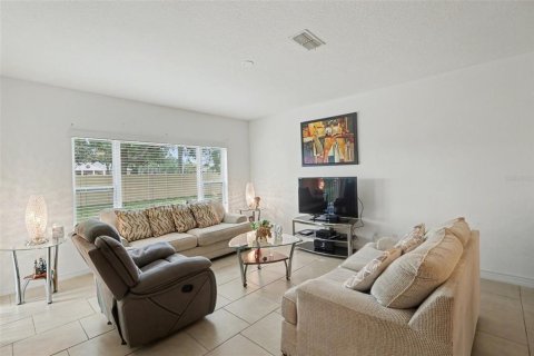 Townhouse in Kissimmee, Florida 4 bedrooms, 179.77 sq.m. № 2094006 - photo 7