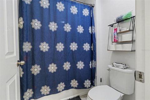 Townhouse in Kissimmee, Florida 4 bedrooms, 179.77 sq.m. № 2094006 - photo 24