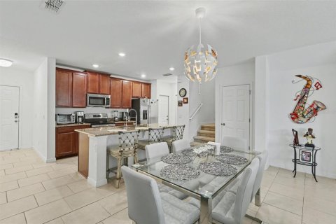 Townhouse in Kissimmee, Florida 4 bedrooms, 179.77 sq.m. № 2094006 - photo 12