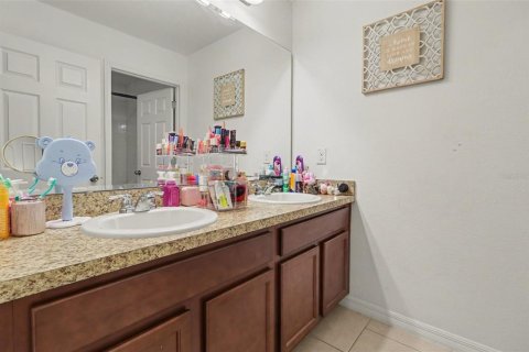 Townhouse in Kissimmee, Florida 4 bedrooms, 179.77 sq.m. № 2094006 - photo 21
