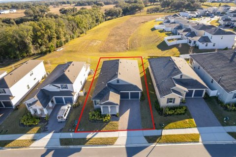 Villa ou maison à vendre à Minneola, Floride: 4 chambres, 208.1 m2 № 2330766 - photo 4