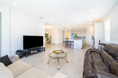 Villa ou maison à vendre à Minneola, Floride: 4 chambres, 208.1 m2 № 2330766 - photo 15