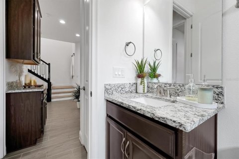 Villa ou maison à louer à Orlando, Floride: 4 chambres, 219.62 m2 № 2422808 - photo 21