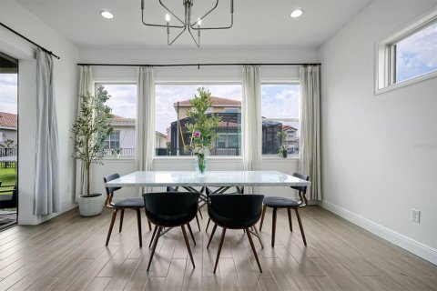 Villa ou maison à louer à Orlando, Floride: 4 chambres, 219.62 m2 № 2422808 - photo 16