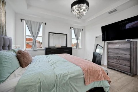 Villa ou maison à louer à Orlando, Floride: 4 chambres, 219.62 m2 № 2422808 - photo 25