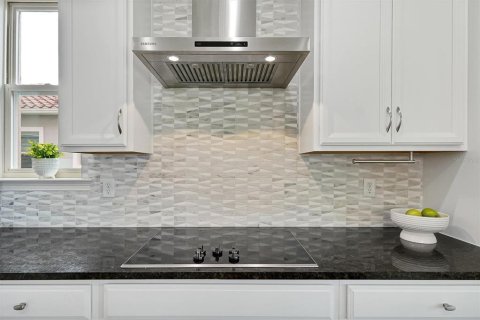 Villa ou maison à louer à Orlando, Floride: 4 chambres, 219.62 m2 № 2422808 - photo 13