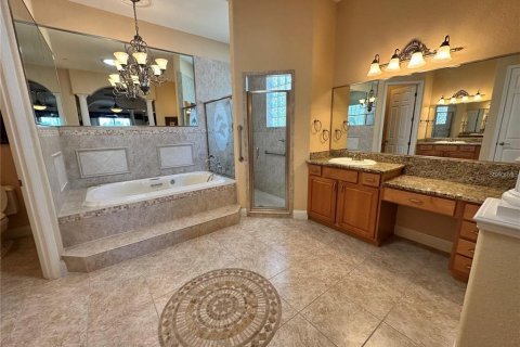 Villa ou maison à vendre à Polk City, Floride: 3 chambres, 271.46 m2 № 2434867 - photo 21