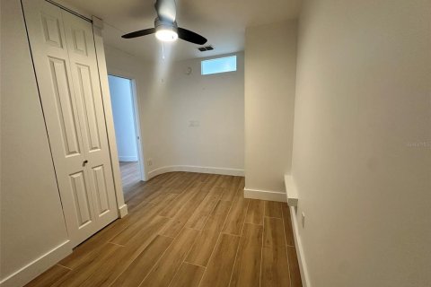 Condo in Clearwater, Florida, 2 bedrooms  № 2230175 - photo 16