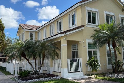Villa ou maison à louer à Homestead, Floride: 5 chambres, 260.03 m2 № 1997179 - photo 30