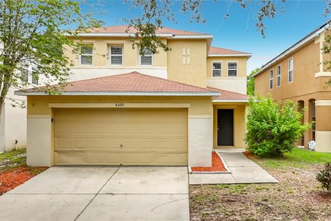 House in Gibsonton, Florida 3 bedrooms, 164.99 sq.m. № 2266918