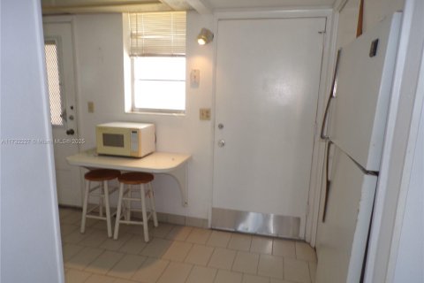 Condo in Aventura, Florida, 2 bedrooms  № 1764717 - photo 29