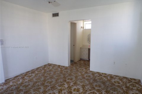 Condo in Aventura, Florida, 2 bedrooms  № 1764717 - photo 23