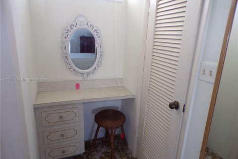 Condo in Aventura, Florida, 2 bedrooms  № 1764717 - photo 24