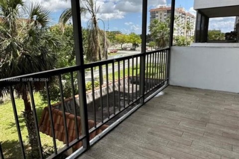 Condo in Lauderhill, Florida, 1 bedroom  № 2010717 - photo 17