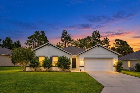 Casa en Ocala, Florida 4 dormitorios, 215.44 m2 № 2371681