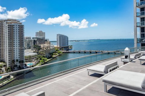 Copropriété à vendre à Miami, Floride: 2 chambres, 108.42 m2 № 1700056 - photo 21