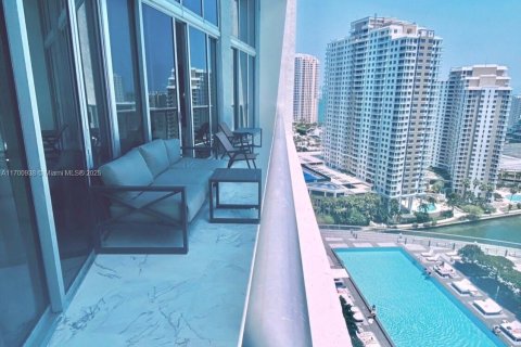Copropriété à vendre à Miami, Floride: 2 chambres, 108.42 m2 № 1700056 - photo 15