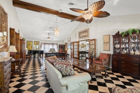 Villa ou maison à vendre à New Port Richey, Floride: 5 chambres, 464.51 m2 № 2127779 - photo 19