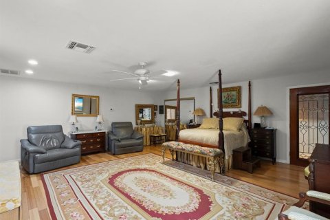 Villa ou maison à vendre à New Port Richey, Floride: 5 chambres, 464.51 m2 № 2127779 - photo 24