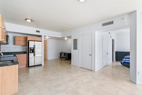 Copropriété à louer à Miami, Floride: 1 chambre, 68.75 m2 № 2032815 - photo 8
