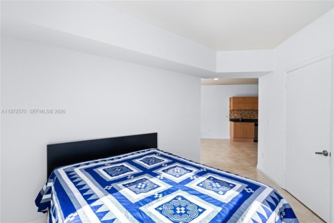 Copropriété à louer à Miami, Floride: 1 chambre, 68.75 m2 № 2032815 - photo 12