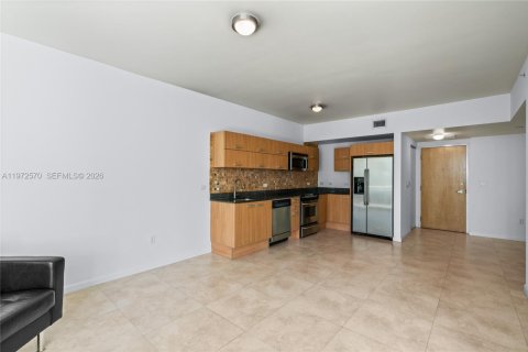 Copropriété à louer à Miami, Floride: 1 chambre, 68.75 m2 № 2032815 - photo 6