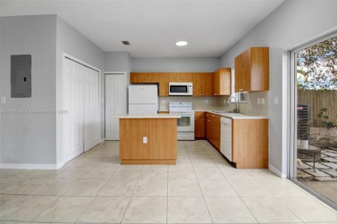 Touwnhouse à vendre à Homestead, Floride: 3 chambres, 140.19 m2 № 1503284 - photo 7