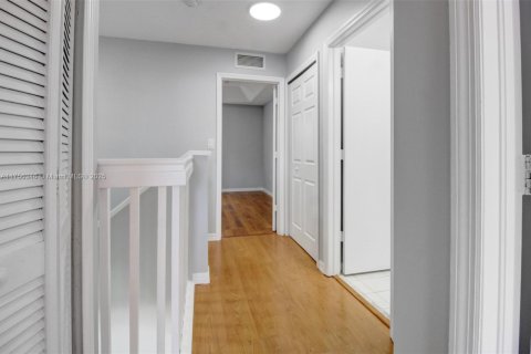 Touwnhouse à vendre à Homestead, Floride: 3 chambres, 140.19 m2 № 1503284 - photo 19