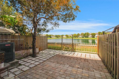 Touwnhouse à vendre à Homestead, Floride: 3 chambres, 140.19 m2 № 1503284 - photo 20