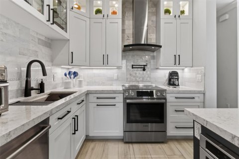 Touwnhouse à louer à Jupiter, Floride: 3 chambres, 197.32 m2 № 2024129 - photo 26