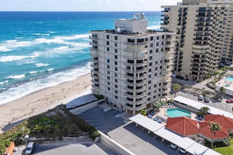 Condo in Riviera Beach, Florida, 2 bedrooms  № 2154976 - photo 2